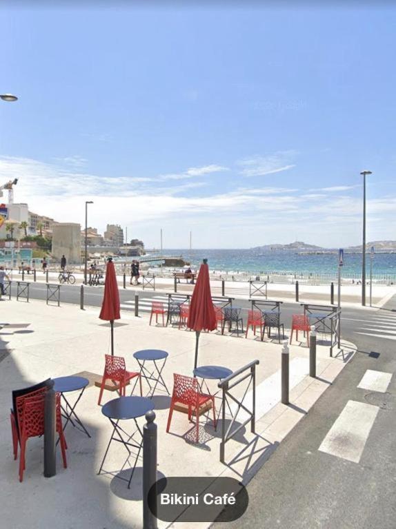 Equipe Au Bord De La Des Catalans Apartment Marseilles